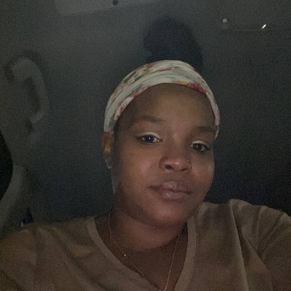 Meet your Posher, Meia - Picture 1 of 1